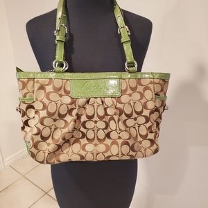 Coach Signature EW Pleated Gallery Tote Purse Bag